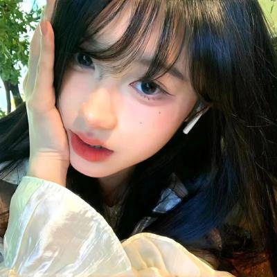 黑暗中的孩子们 封面